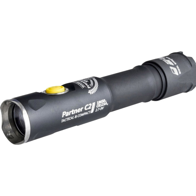 Тактический фонарь ARMYTEK PARTNER C2 PRO V3 XHP35 F03003SW